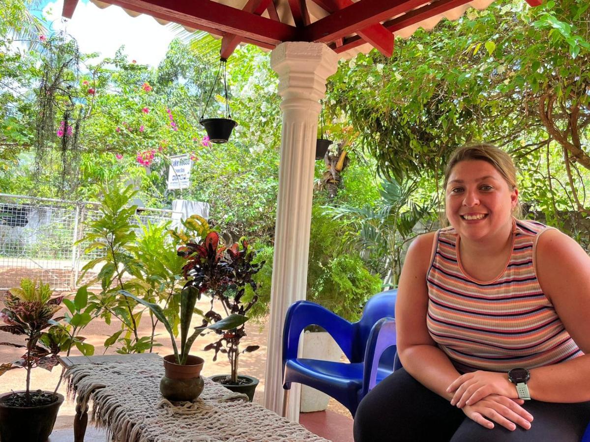 Lake House Homestay Anuradhapura Eksteriør billede
