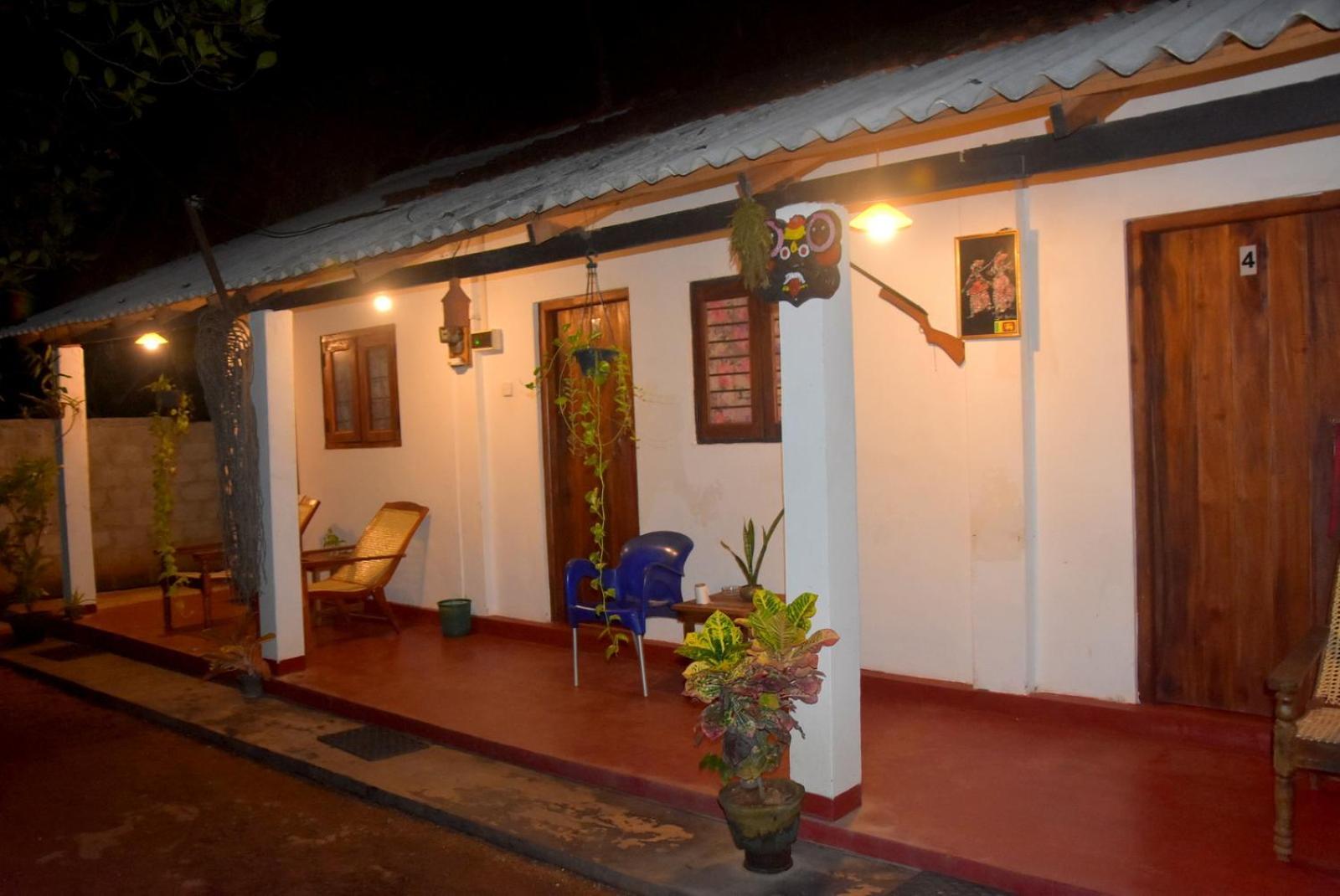 Lake House Homestay Anuradhapura Eksteriør billede