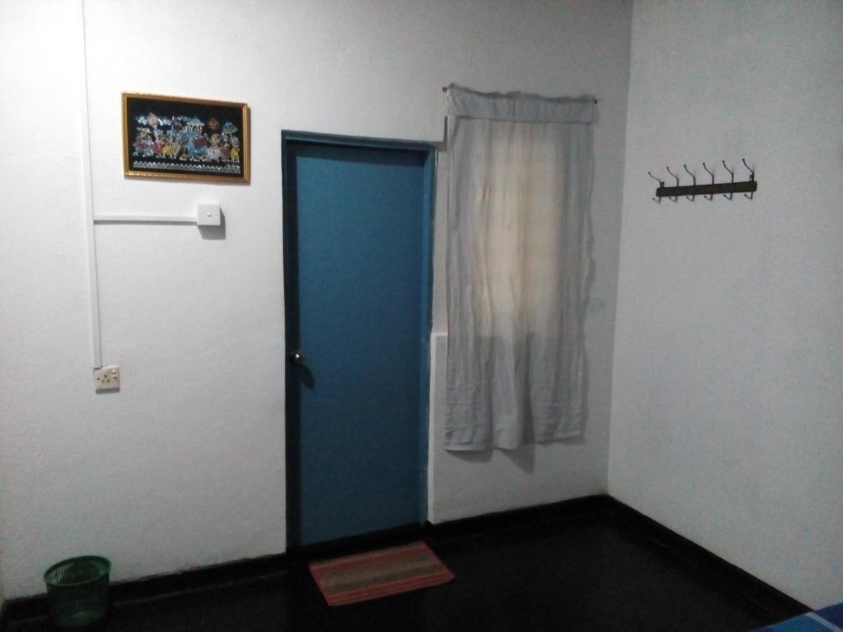Lake House Homestay Anuradhapura Eksteriør billede